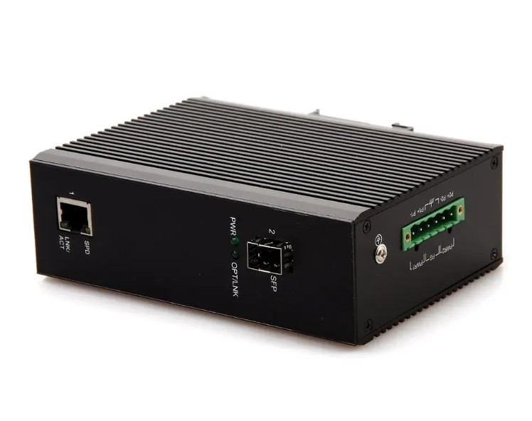 高速率光纖收發(fā)器推動(dòng)光學(xué)引擎發(fā)展 高速率光纖收發(fā)器推動(dòng)光學(xué)引擎發(fā)展