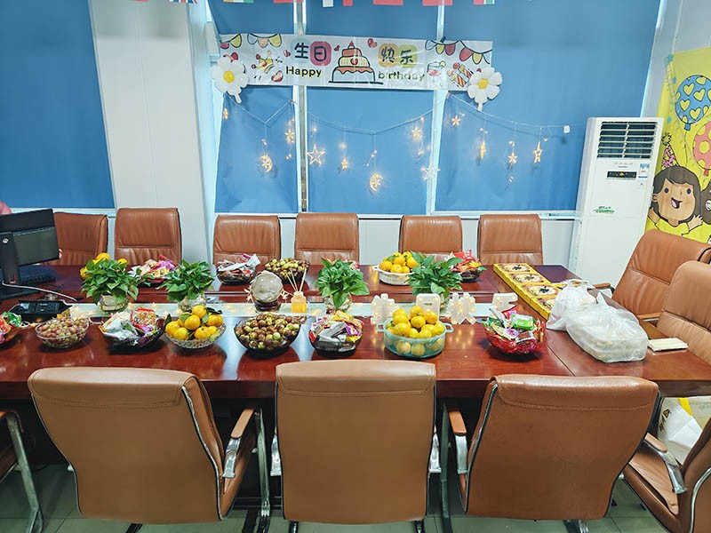 激埃特10月季度生日會(huì)攝圖1 激埃特10月季度生日會(huì)攝圖1