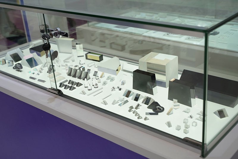 激埃特光博會棱鏡展品